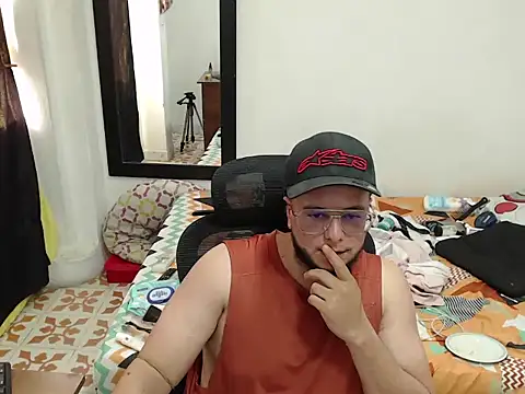 Chat XXX en directo de Redboy_