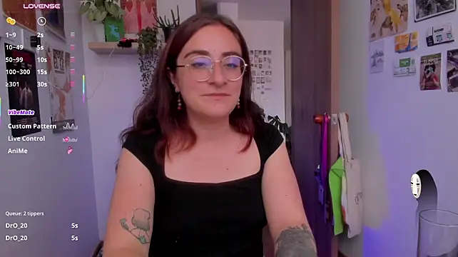 linda_giggle Chat XXX live