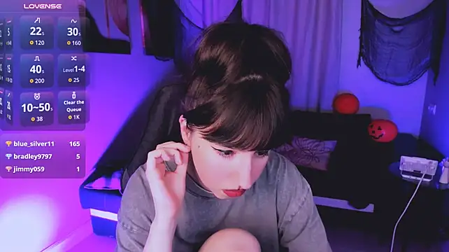 แชท XXX สดของ Lily_xBabe