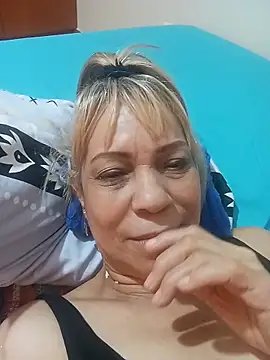 XXX chat uživo modela Jazminlover04