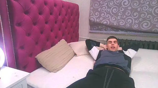 DeanWilde Live XXX-chat
