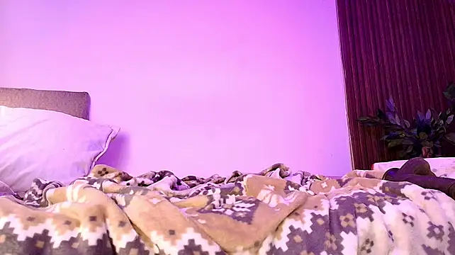 צ'אט XXX בשידור חי של Mili_Cat