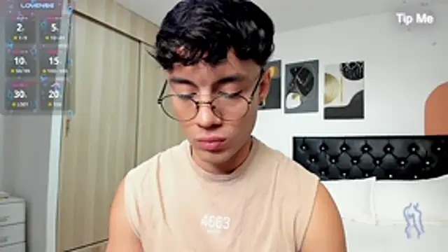 Sebastian-Dash – Live XXX-chat