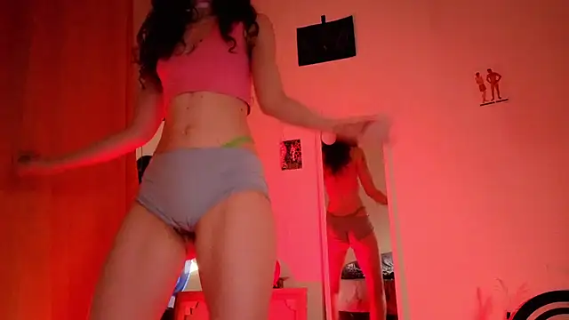 XXX chat uživo modela MikkyMoony