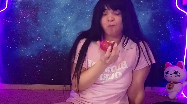Trixiedoescamcam's Webcam Show