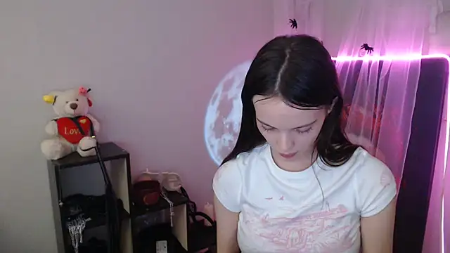 แชท XXX สดของ Ariella_ari