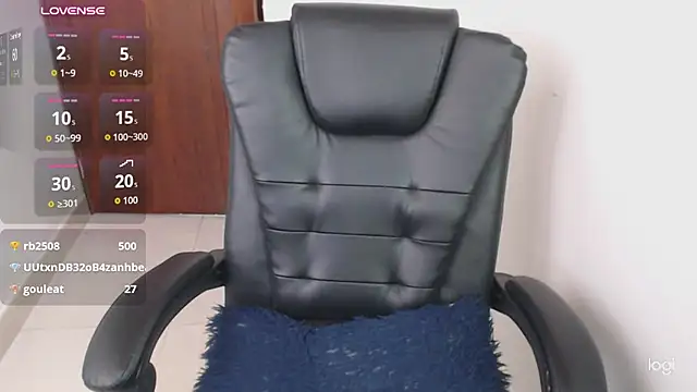 Chat +18 de spicey_latina ao vivo