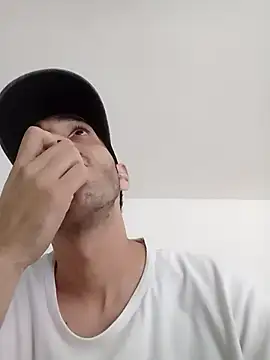 Živý XXX chat Antras92