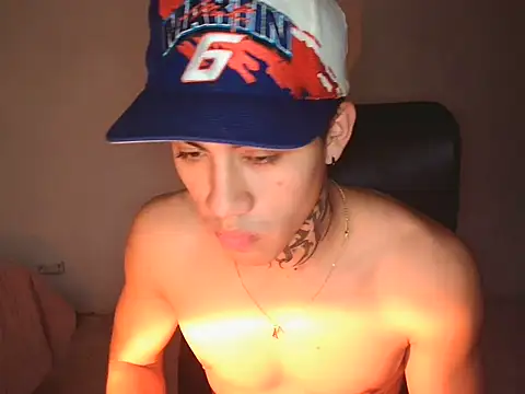 แชท XXX สดของ David_LongVibe