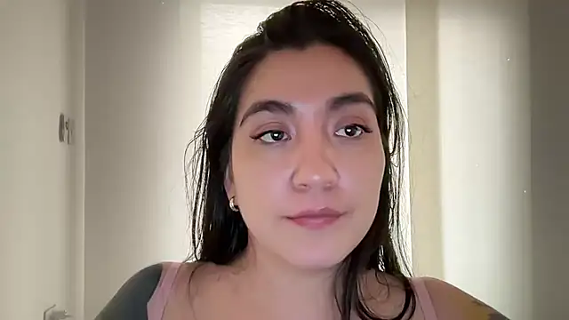 KathiaJenner's Live XXX Chat