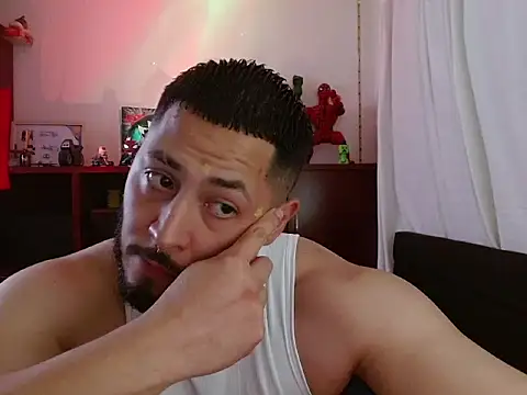 Živý XXX chat Spilios_low