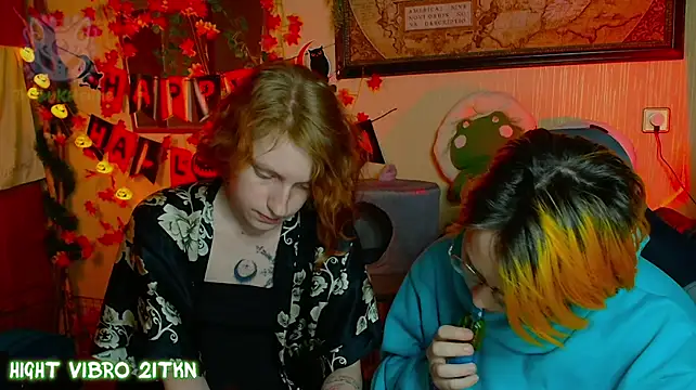 TrickyKitsune Adlı Modelin Canlı XXX Sohbeti