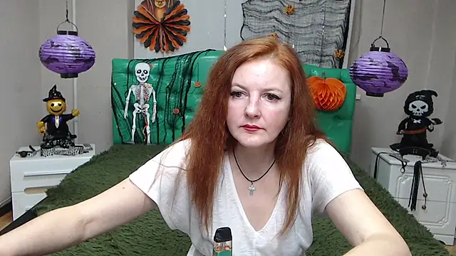 Živý XXX chat MeganPirs