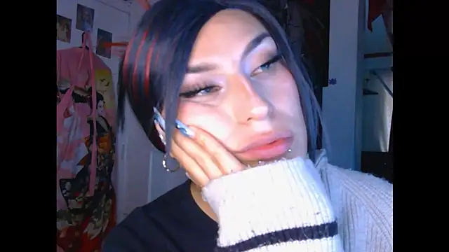 แชท XXX สดของ katt-mistique666