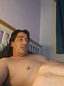 Jizzma13 live XXX chat