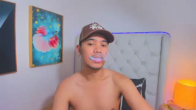 Chatroom XXX en direct de AsianZero