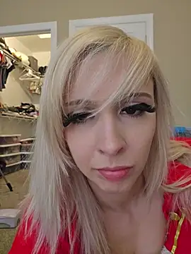Chat XXX en directo de AmethystFoxx