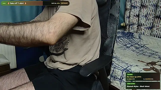 hairybearcb Adlı Modelin Canlı XXX Sohbeti