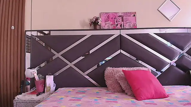 Bratz_x's Live XXX Chat