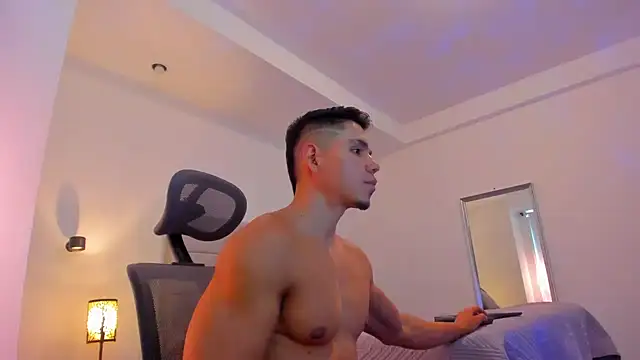 Živý XXX chat chris_morgan7