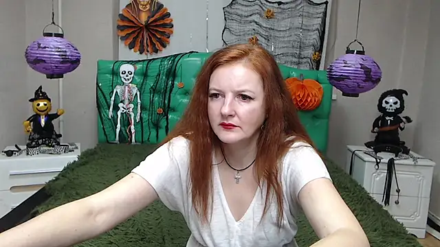 MeganPirs XXX чат на живо