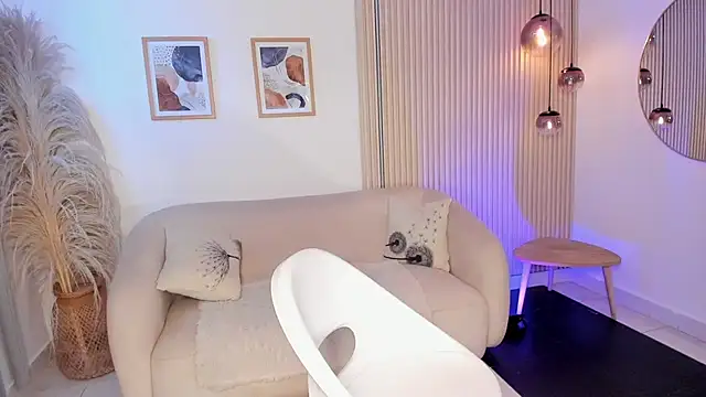Bella_rochee Chat XXX live
