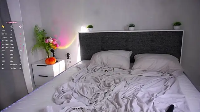 AmberlyDiamond 现场XXX聊天