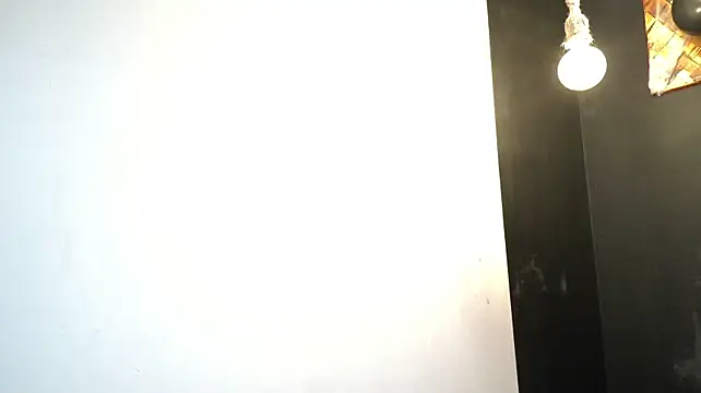 Онлайн чат XXX Nina_Rouus