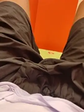 boyfromMum_bai Adlı Modelin Canlı XXX Sohbeti