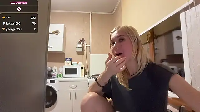 Chat XXX en directo de AngelJeni