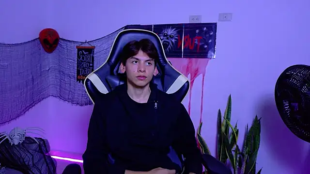 Angel_Dustt1 Live XXX-Chat