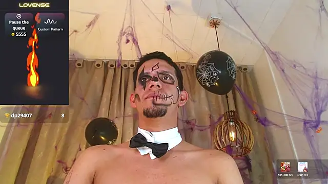 _Dominic_Smith_ Adlı Modelin Canlı XXX Sohbeti