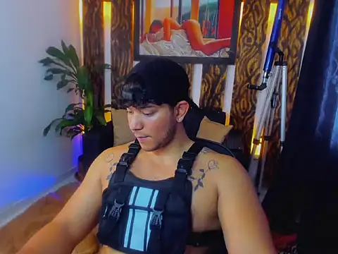 Pokazy przed kamerką – AUSTIN_GREGOR01
