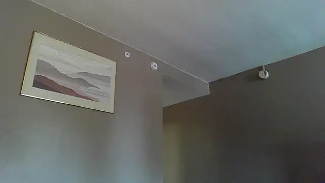 HELLOSKLAn Live XXX chat