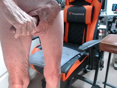 unclek23 Live XXX-chat