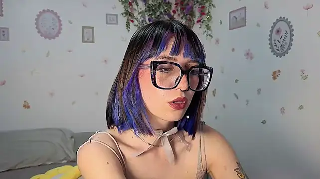 Czat XXX na żywo – TheMiaDoll