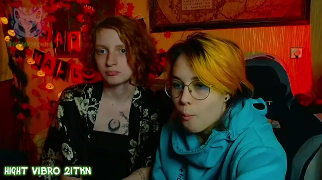 TrickyKitsunen Live XXX chat