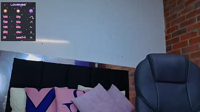 Chat XXX en directo de dark__nymph