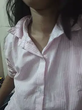Czat XXX na żywo – sexy_aaruhi