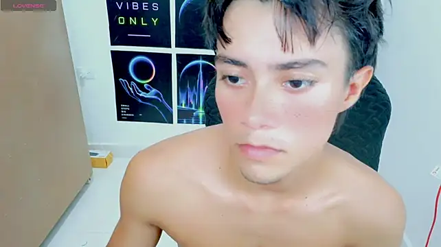 XXX chat uživo modela Timmy_latin7