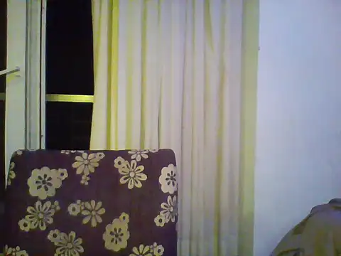 XXX chat uživo modela cuttiepie2005
