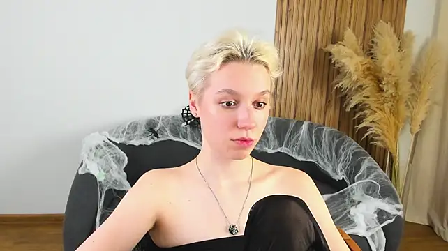AgataGate Adlı Modelin Canlı XXX Sohbeti