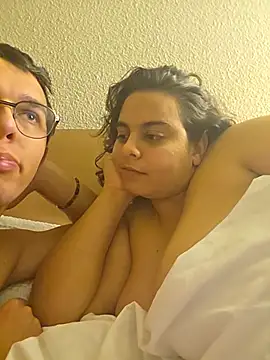 Czat XXX na żywo – Jeunecoquinesexy