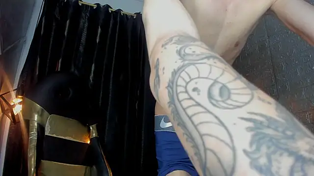 Онлайн чат XXX DAMIAN_22
