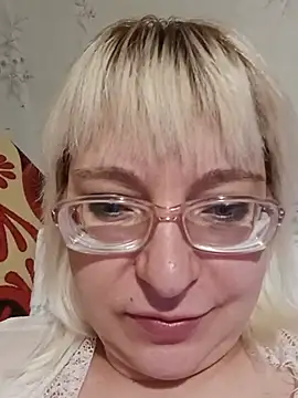 XXX chat uživo modela Vika1111