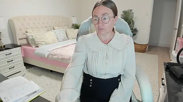 XXX chat uživo modela Vika73