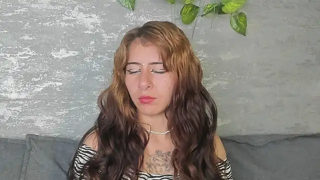 Mhelanny2's Live XXX Chat