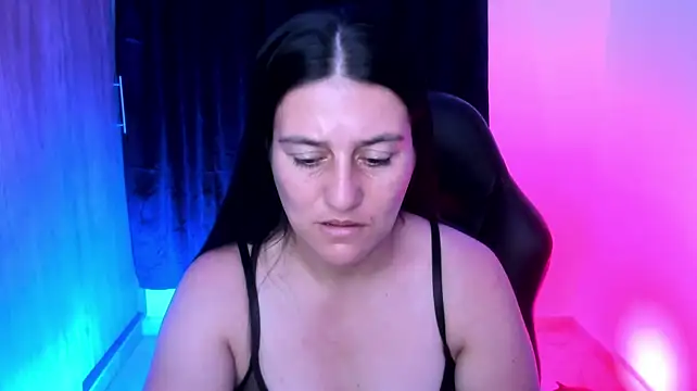 Saskyaa 라이브 XXX 채팅