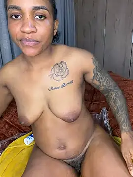 Chat XXX en directo de Milkypucy