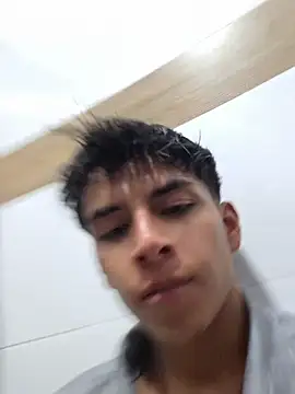 Chat XXX en directo de ZaneHoward